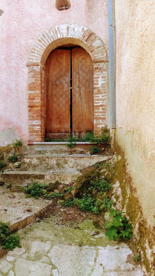 Le Origini Casa In Borgo Tipico Lucano Trivigno Buitenkant foto